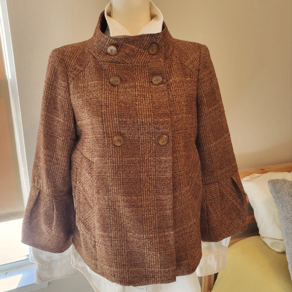 Vintage,  "Jackie O'" cropped jacket.